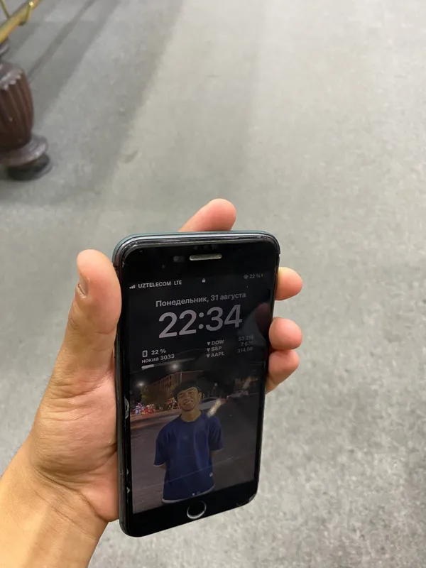 iPhone 8 3 iPhone 8 3