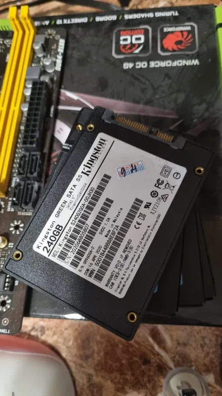 SSD 512GB Hikvision и DDR4 8GB 3200 NEW — фото 5
