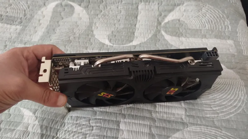 Продам видеокарту rx580 8/256bit