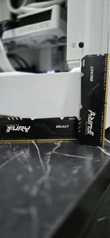 DDR4 operativ xotirasi, turli hajmlar, brendlar va chastotalar 5 DDR4 operativ xotirasi, turli hajmlar, brendlar va chastotalar 5
