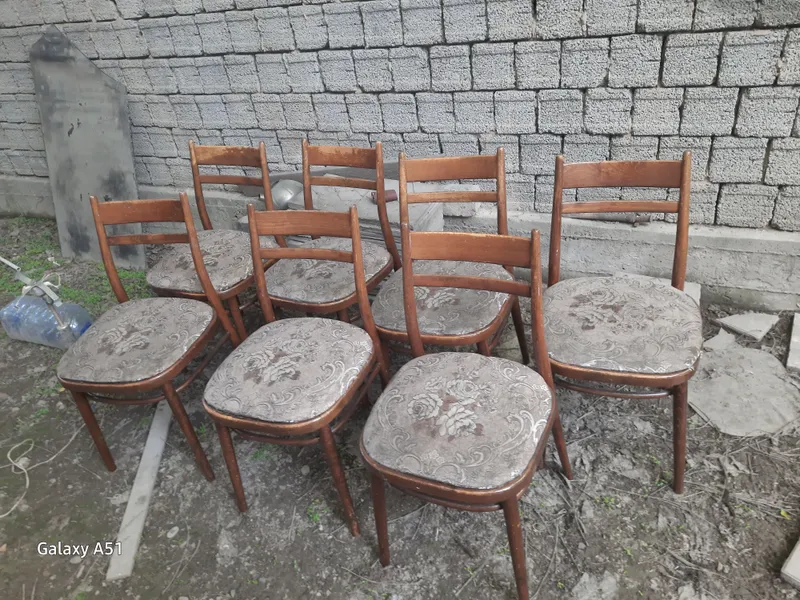 Продаются румынские стулья