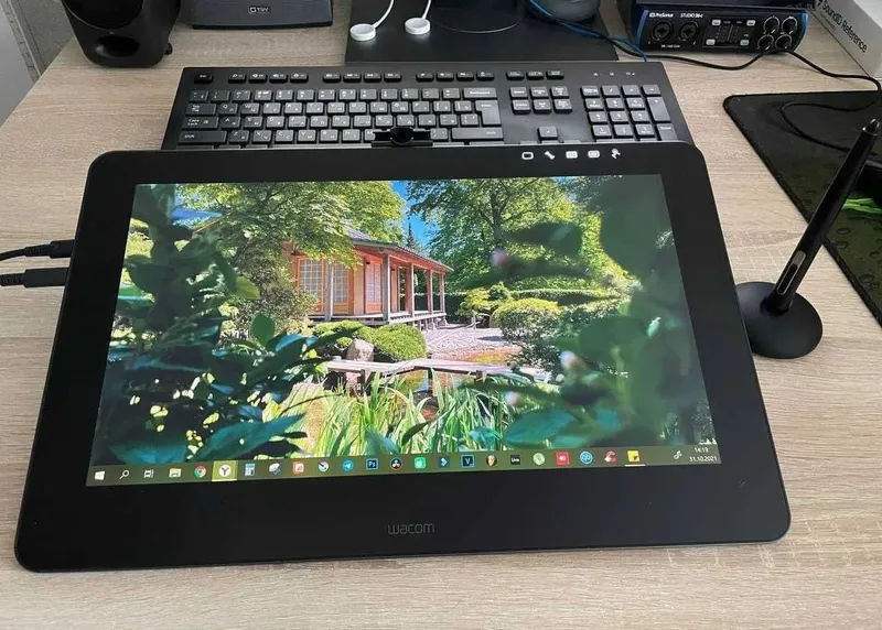 Графические планшеты WACOM Cintiq 16 (DTK1660K0B) 6 Графические планшеты WACOM Cintiq 16 (DTK1660K0B) 6