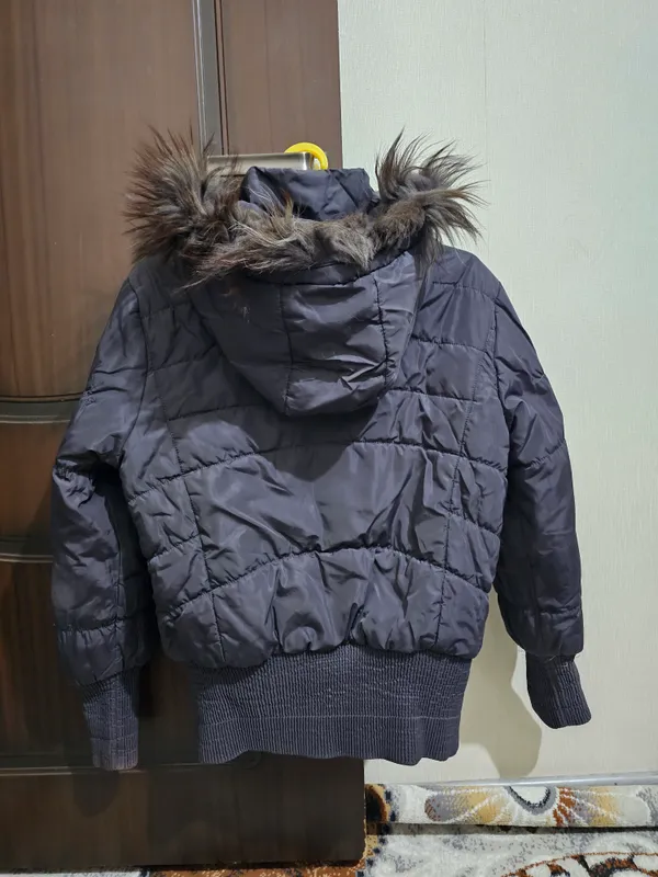 Qishki kurtka 2 Qishki kurtka 2