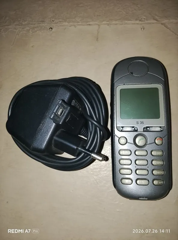 Siemens s35i ( ishlamaydi ) kelishiladi 1