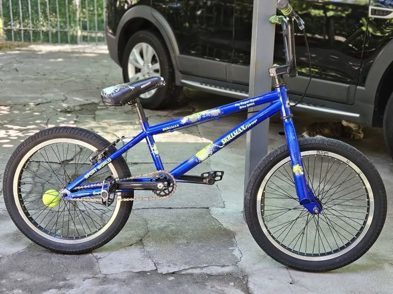 Продается трюковой велосипед BMX ,в отличном состоянии. 1