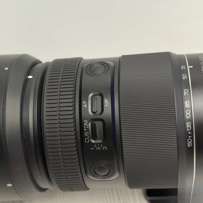 Samyang 35-150mm f/2-2.8 AF Lens (Leica L) 2 Samyang 35-150mm f/2-2.8 AF Lens (Leica L) 2