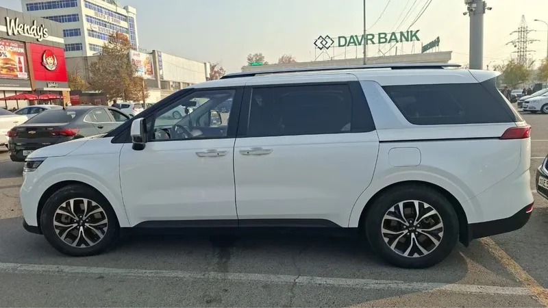 Срочно! Kia. Carnival. 2021 — фото 5