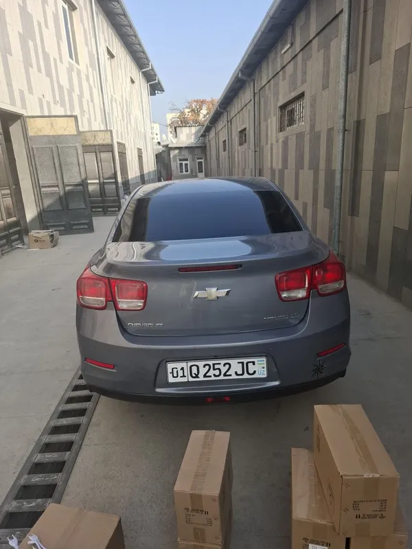 Chevrolet malibu 1 2