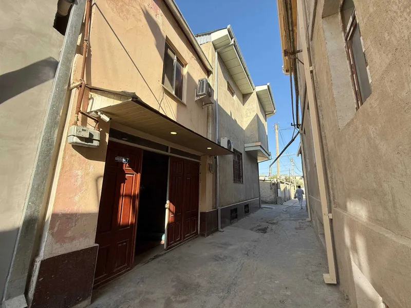 SHAHAR MARKAZIDAN TAYYOR 2.1 sotiql hovli sotiladi #a627