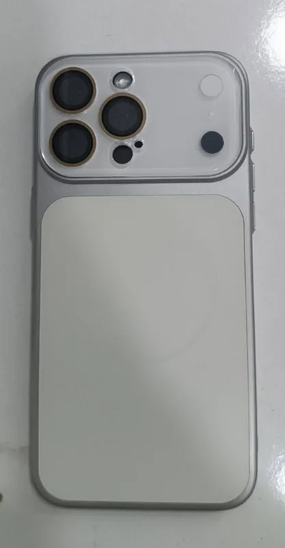 Iphone 15 pro max — фото 1