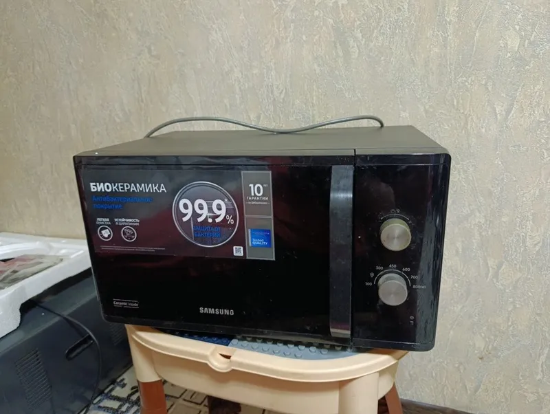 Микроволновка Samsung