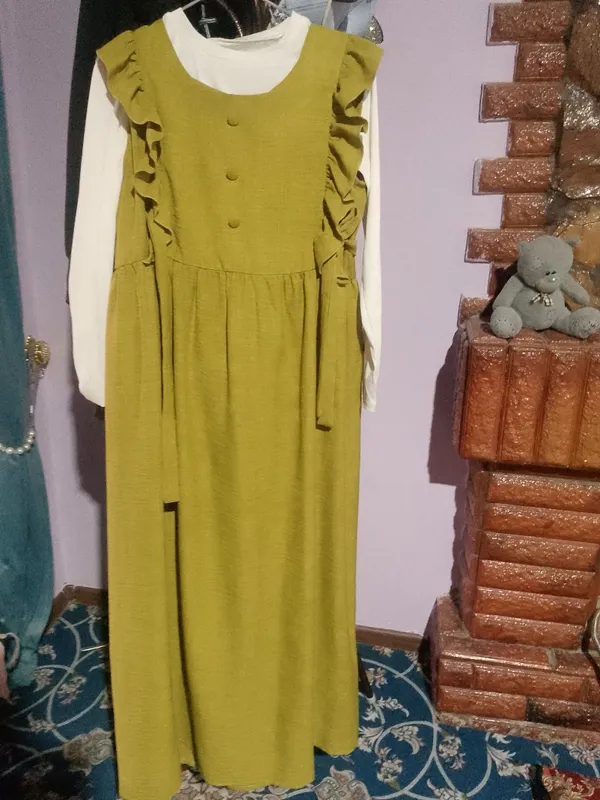 Ayollar uchun sarafan Ayollar uchun sarafan