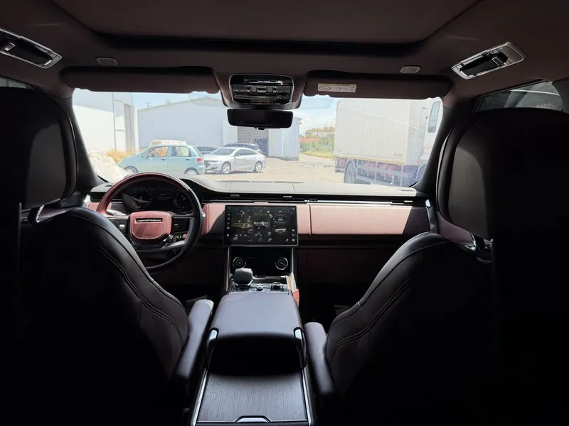 Range Rover P530 Long Autobiography — фото 7