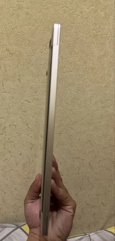 MacBook’s Macbook pro 13 4 MacBook’s Macbook pro 13 4