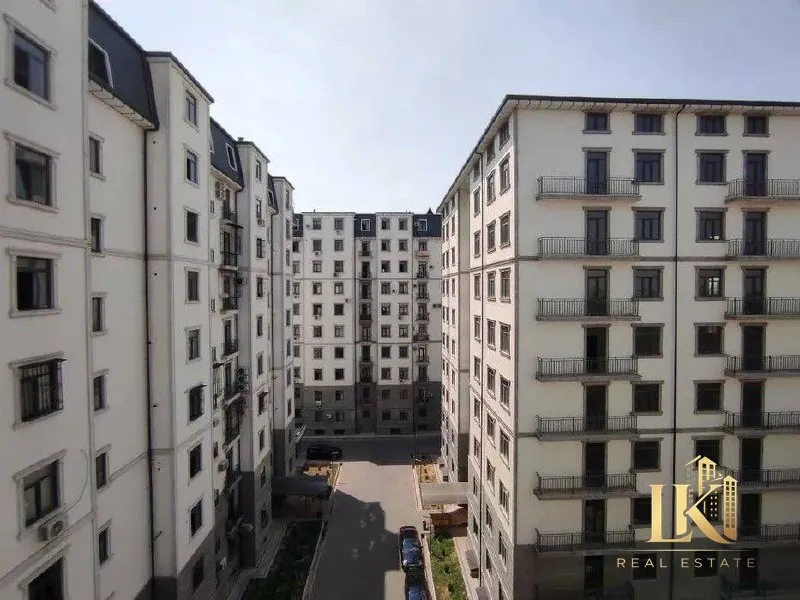 4-комнатная квартира 7/9 этаж в ЖК Comfort House, 124 м², без ремонта, с дизайн-проектом в подарок