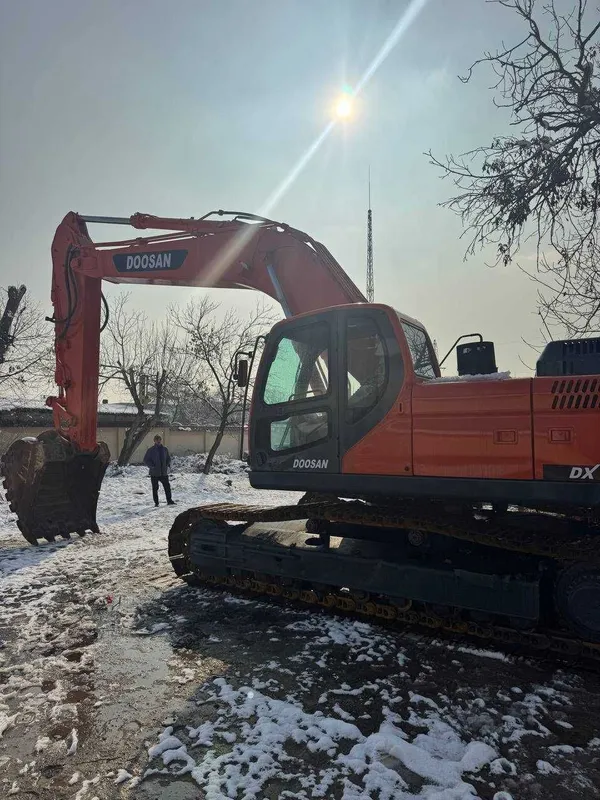 Экскватор Доосан 300 (Doosan DX300LCA) ёки арендага берилади
