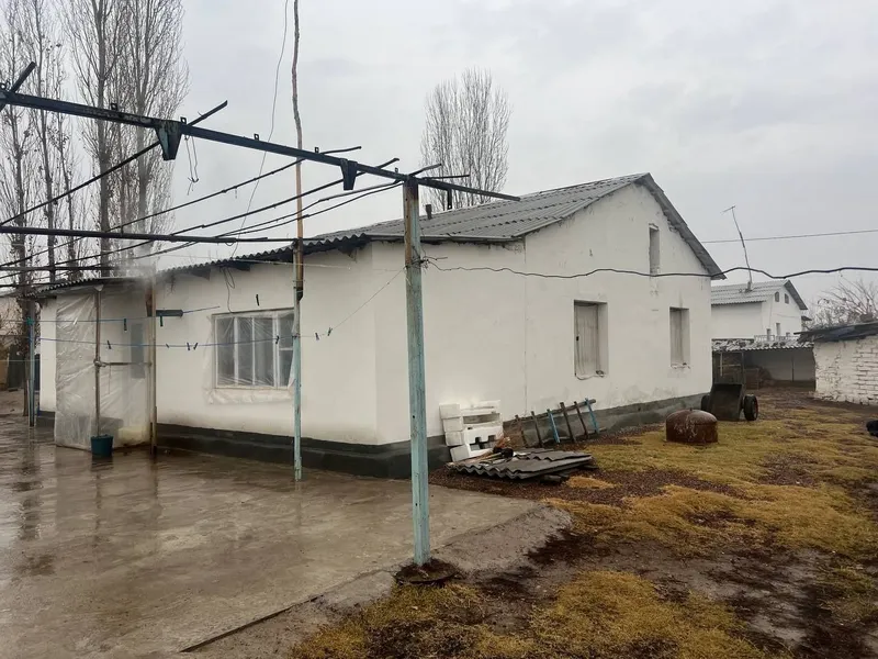 Продаётся дом в Буке, 15 соток, 12000$, есть торг, ещё договоримся 7 Продаётся дом в Буке, 15 соток, 12000$, есть торг, ещё договоримся 7