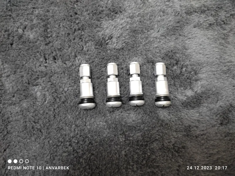 Ниппель оригинал! 1 Ниппель оригинал! 1