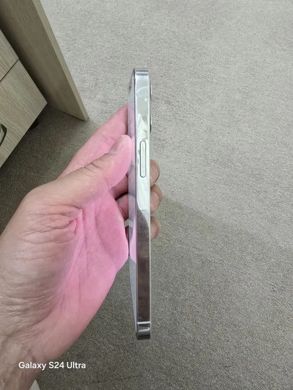 iPhone 12 pro silver 128 gb 3 iPhone 12 pro silver 128 gb 3