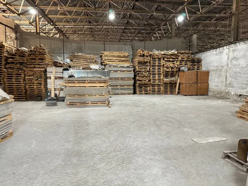 Сдаётся складское помещение 3600 кв.м. 1 Сдаётся складское помещение 3600 кв.м. 1