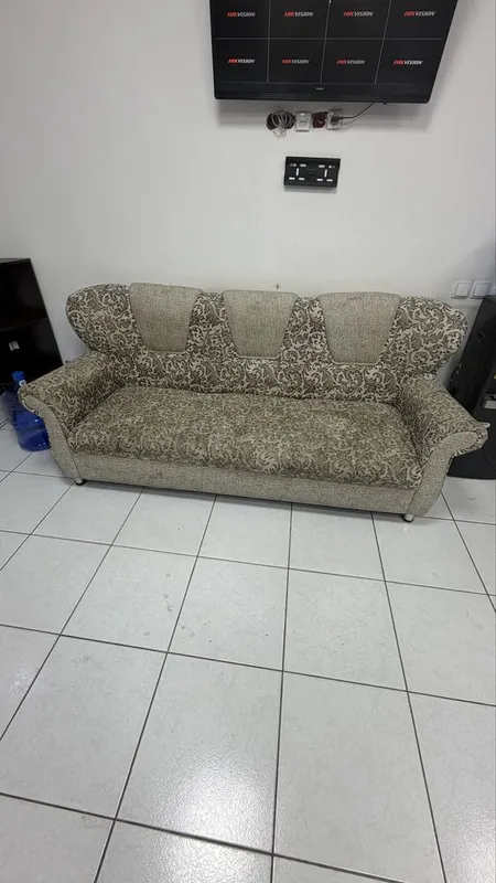 Срочно Продам диван и кресло