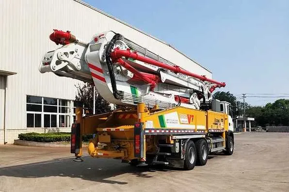 Бетононасосный грузовик XCMG 52m с шасси HOWO Hb52V 2026 CIP TASHKENT — фото 2