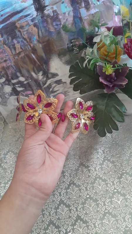 Ayol qizlar uchun abadog
