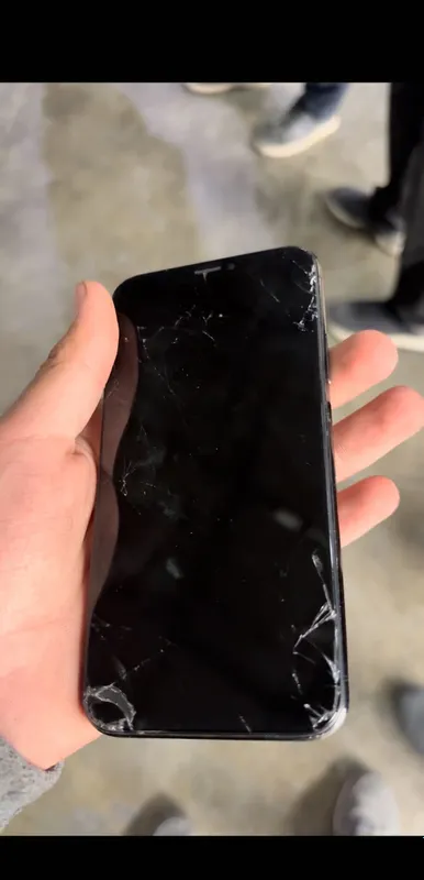 iPhone xs srocni 1 iPhone xs srocni 1