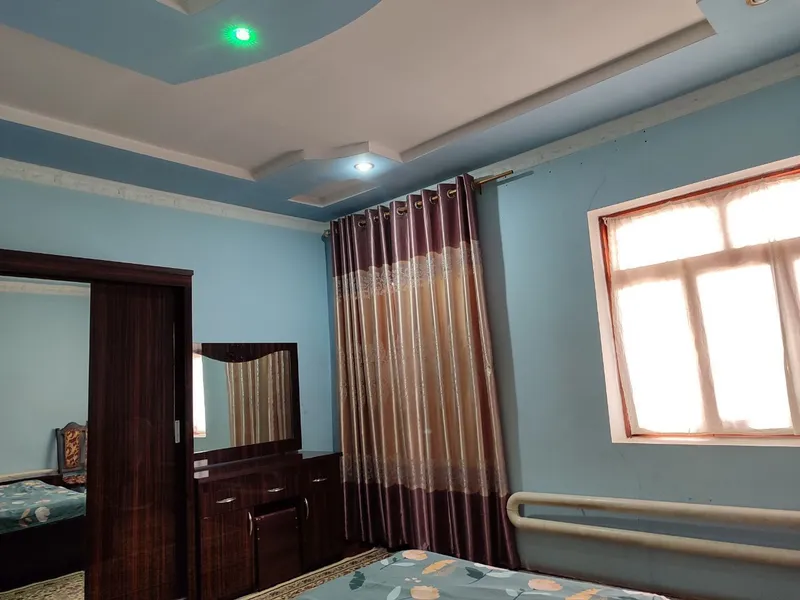 Hovli uy kvartira ga almashiladi kotta hovli 6 sotix yandi qurilgan — фото 3