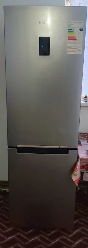Muzlatgich samsung kafolati bilan