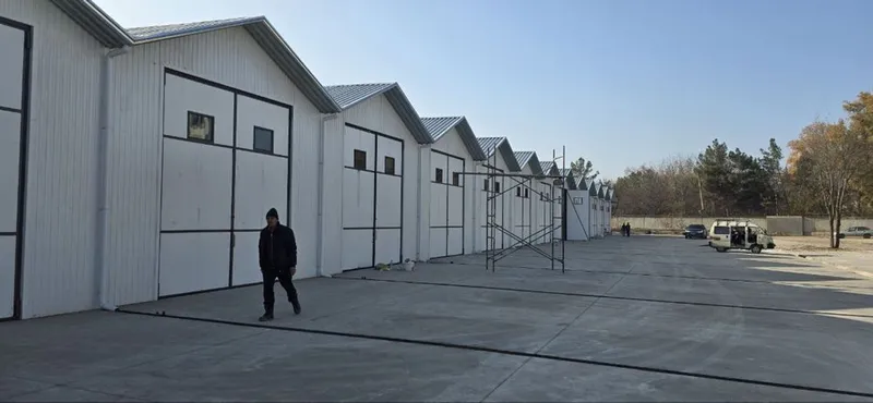 Предлагаются в аренду два склада (881м2, 563м2) в Янгиюле 7 Предлагаются в аренду два склада (881м2, 563м2) в Янгиюле 7