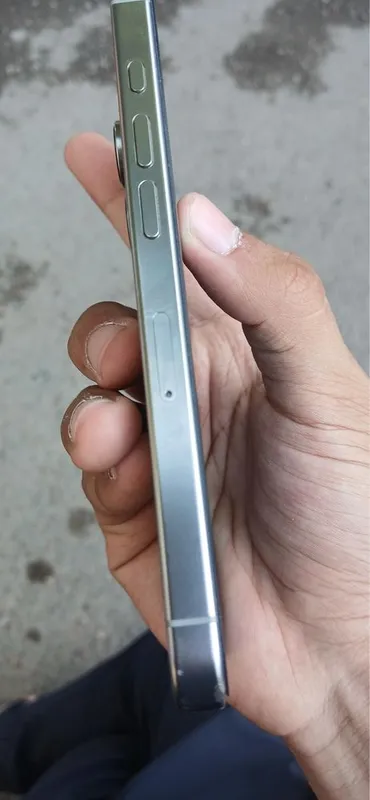 IPhone 16Pro 256gb 2ta simcard 4 IPhone 16Pro 256gb 2ta simcard 4
