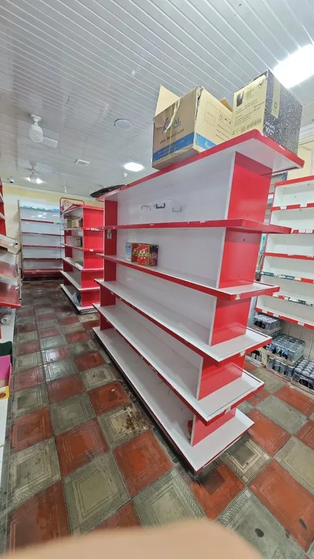 Срочно продаётся двухсторонний стеллаж,