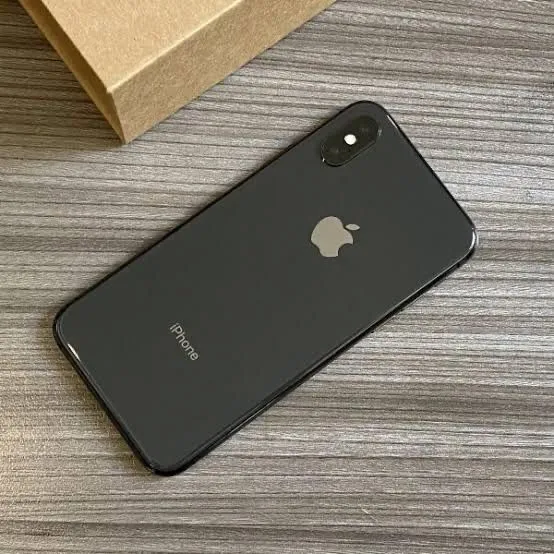 iPhone X IDEAL ; 64 GB Face ID va True Tone bor Karobka bor