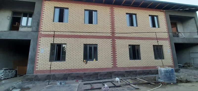 Balkon ga g'isht teramiz