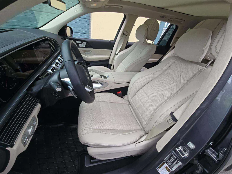 2025 Mercedes-Benz GLS 450 4MATIC — фото 3
