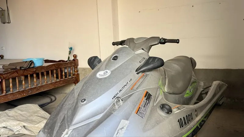 1.1 Yamaha skuter 3silindirli