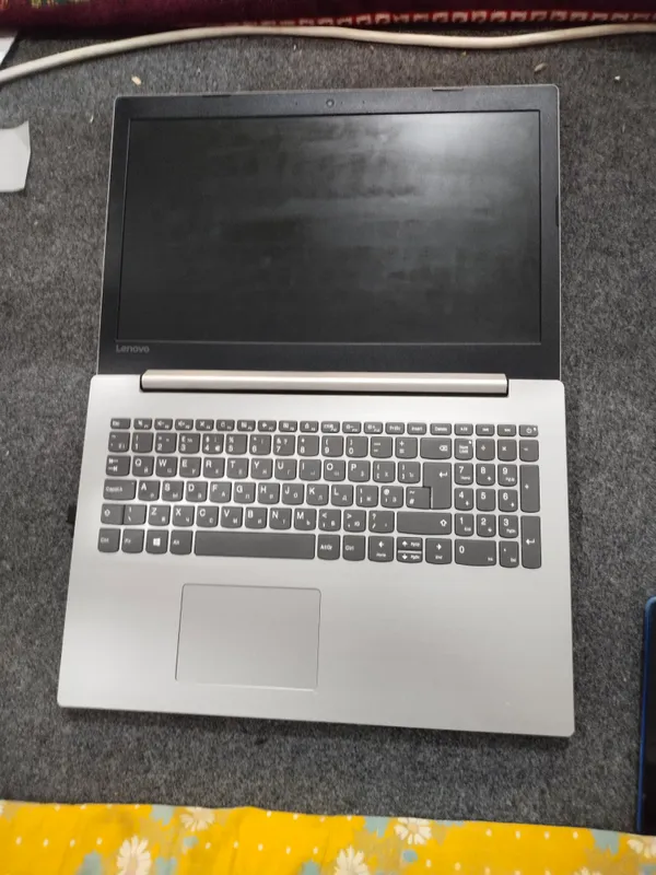 Noutbook Lenovo 3