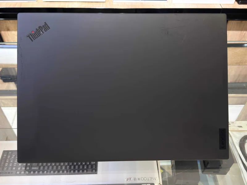 LENOVO ThinkPad P1 Carbon Gen4 Core i7-11800H ram16 ssd 512 T1200 4Gb — фото 4