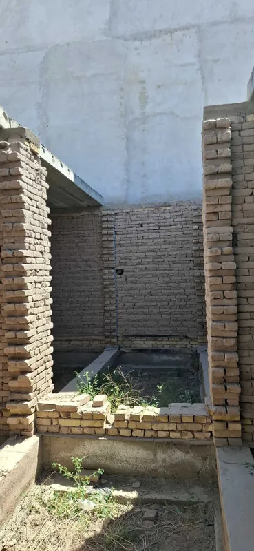 Qurilishi tugallanmagan 200m2 uy sotiladi 3 Qurilishi tugallanmagan 200m2 uy sotiladi 3