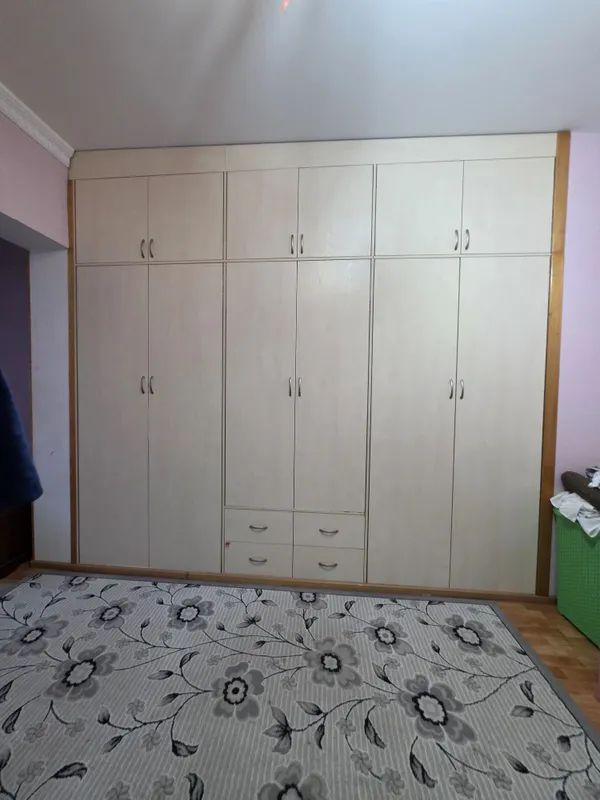 Встроенные шкафы 3 шт за 200$ 3 та ўрнатилган шкаф сотилади