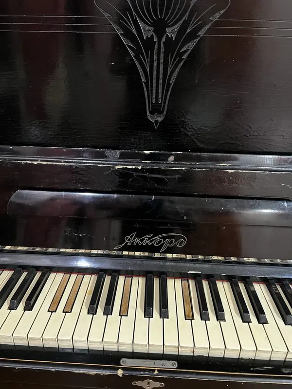 Pianina Аккорд sotiladi Margilonda