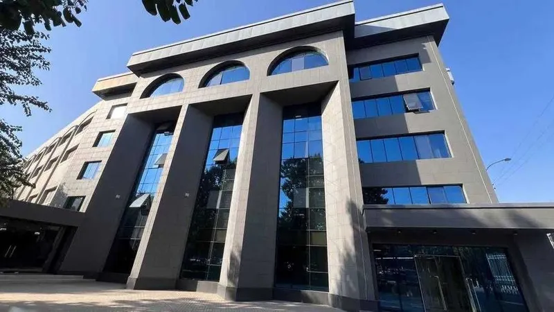 Продается отдельно стоящее здание в Юнусабадском районе!!! 4