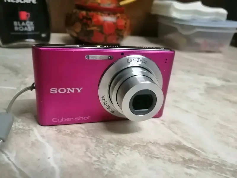 цифровой фотоаппарат Fujifilm — фото 1