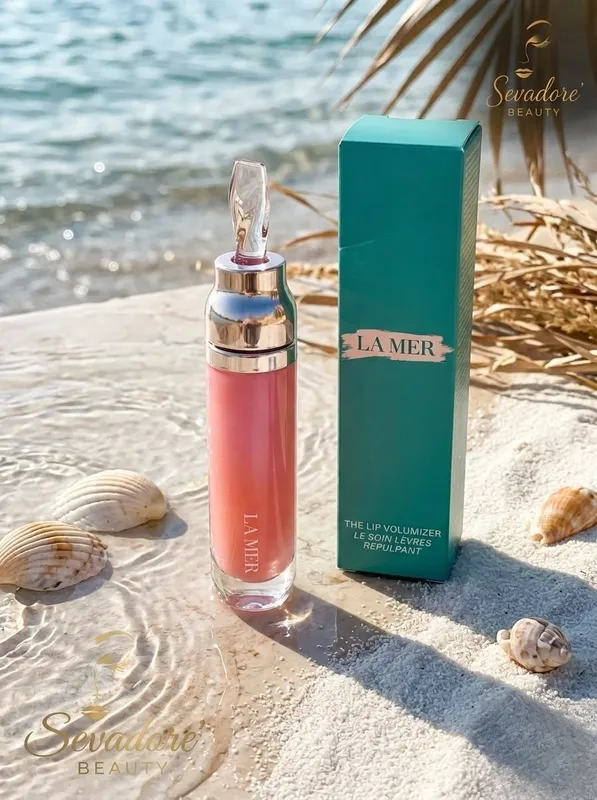 LA MER The Lip Volumizer Lab 1 LA MER The Lip Volumizer Lab 1