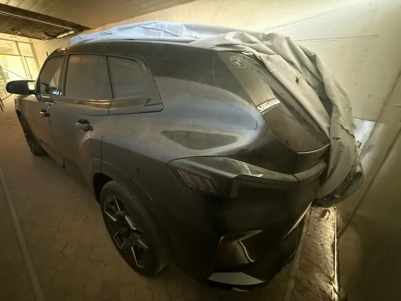 BMW XM 2023 Qora Srochna Sotiladi!!! — фото 1