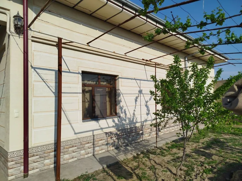 Ховли Сотилади 5 хона 5.5 сотих 69.000 $ келишадиган жойи бор