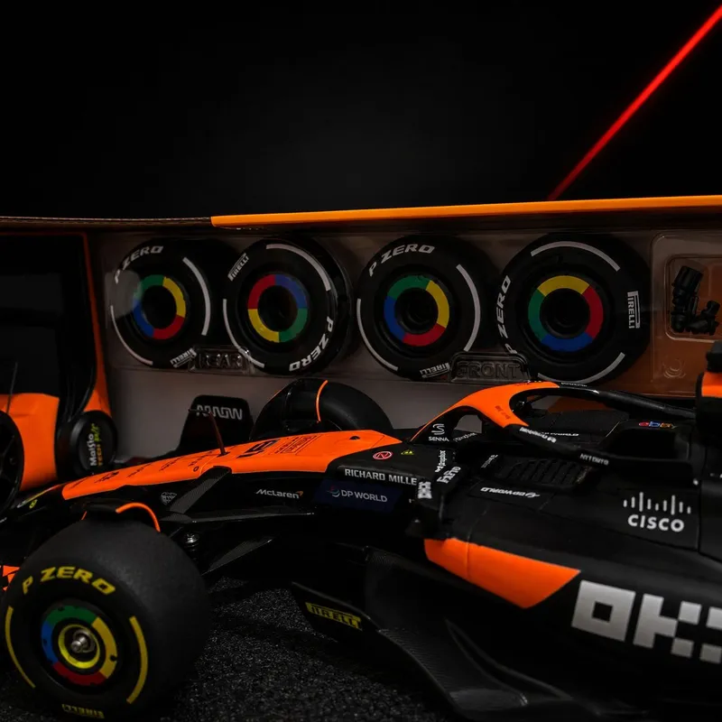 McLaren MCL38 Miami GP 2024 #81 Maisto 2 McLaren MCL38 Miami GP 2024 #81 Maisto 2