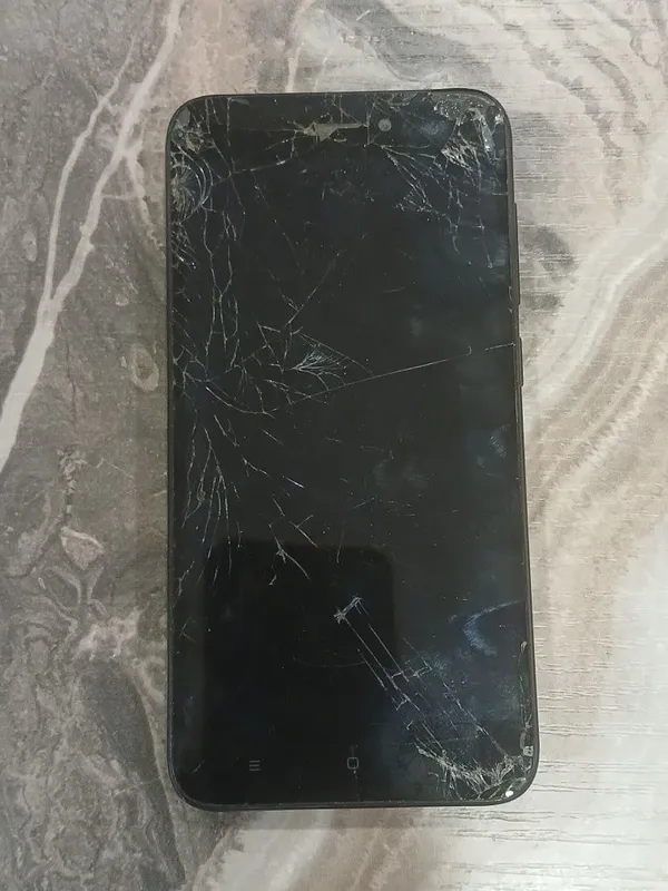 Samsung j3, Redmi go. На запчасти — фото 4