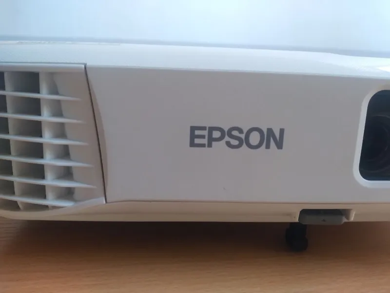 Epson PowerLite X49 3LCD XGA Classroom Projector with HDMI - Bright, D 1 Epson PowerLite X49 3LCD XGA Classroom Projector with HDMI - Bright, D 1